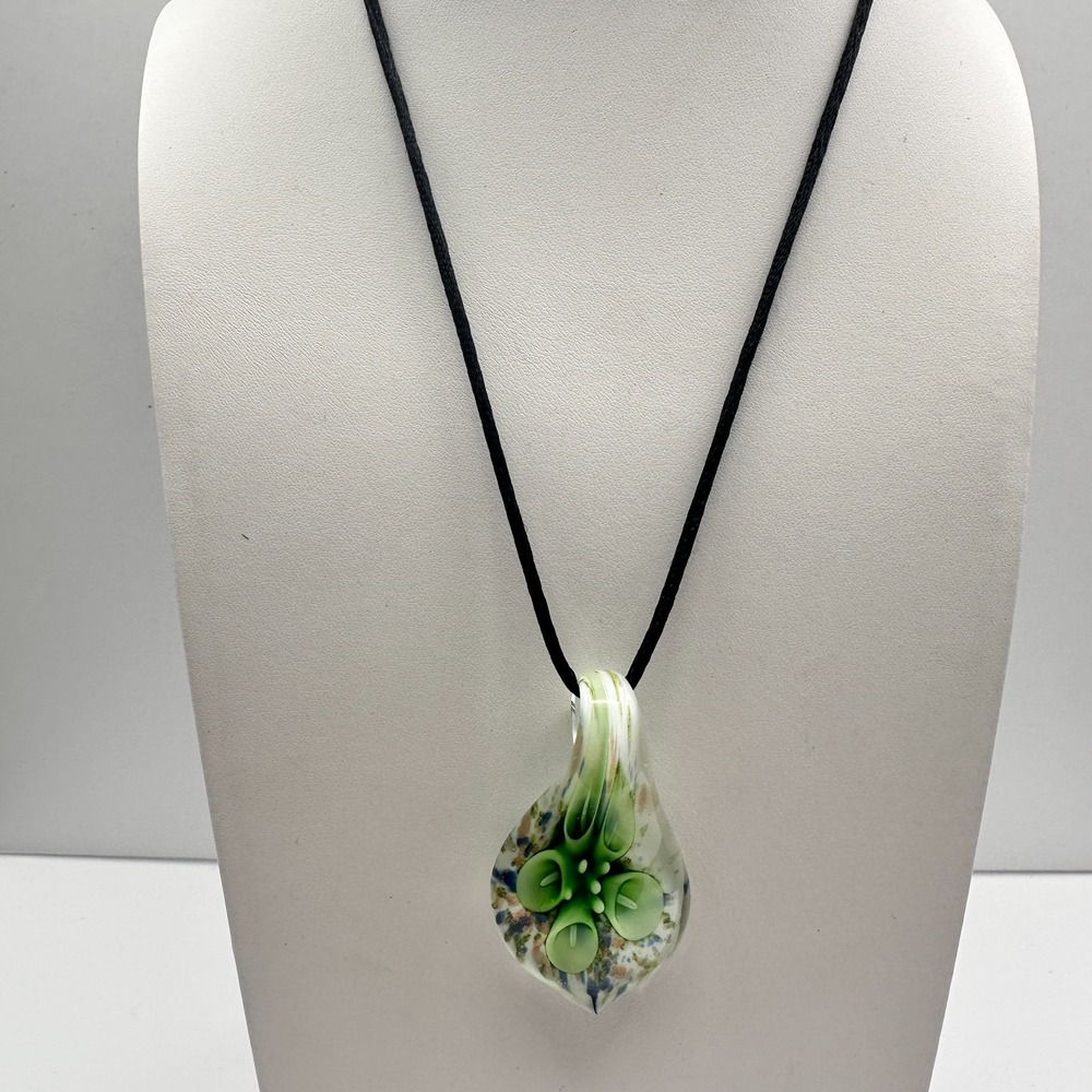Vintage 90s Lampwork Art Glass Floral Pendant Necklace Green Calla Lily Jewelry - Picture 3 of 13